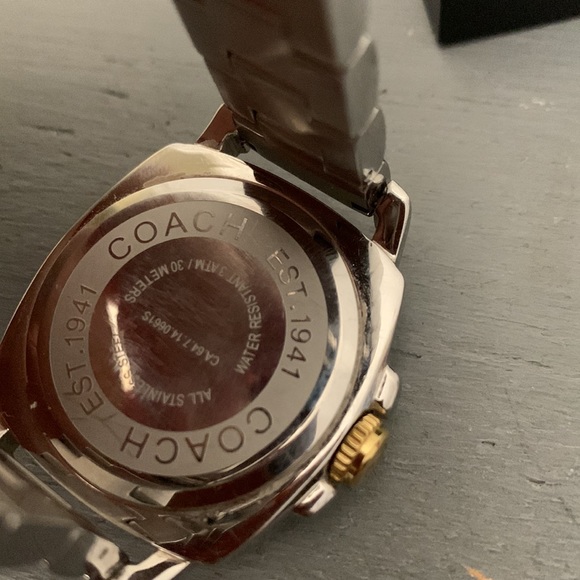 Coach Signature Logo Watch 32mm Face Two Tone with Crystals - Picture 8 of 9